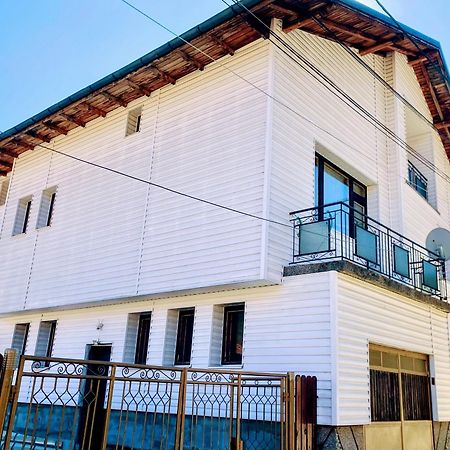 Niya Guest House Бели-Искыр Экстерьер фото